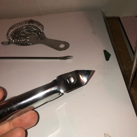 Stainless Steel Bar Tool Set - man cave , cocktail bar or picnic table. Used - Picture 6 of 10